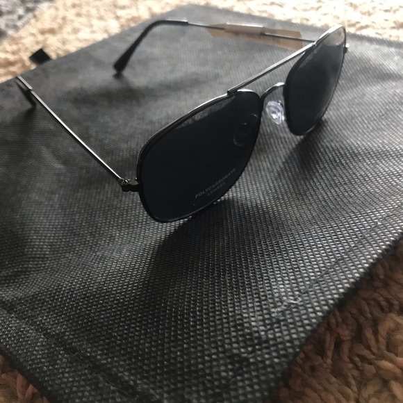 Black frames kid - Picture 2 of 3